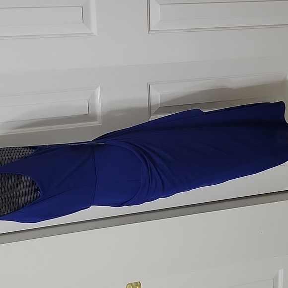 bcbg maxazria Dress Size M NWT Deep Royal Blue - Picture 4 of 8